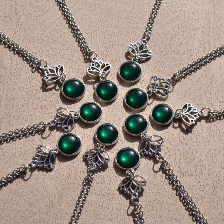 Necklace "Little Lotus" - Dark Green