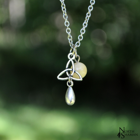 Necklace "Henora" - Yellow Jade