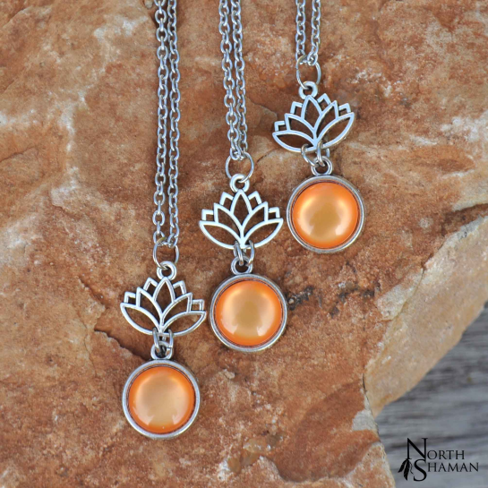 Necklace "Little Lotus" - Orange
