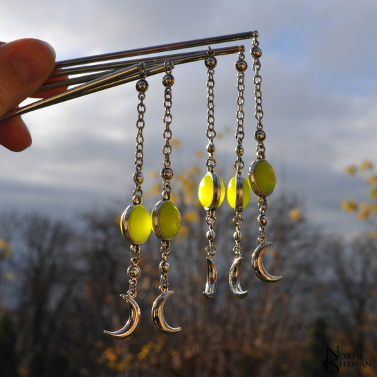 Hairstick "Fille de la Lune" - Lime green